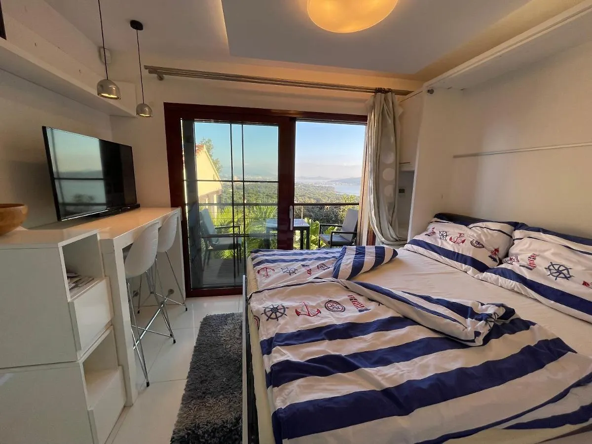 Appartement Villa Kerjanus La Seyne-sur-Mer France
